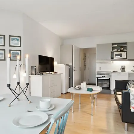 Daire Bad, Lejl 18 Fanø